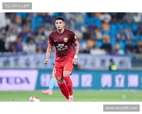 国足世预赛关键战告捷新帅战术初显球迷信心回暖年轻球员崛起在望